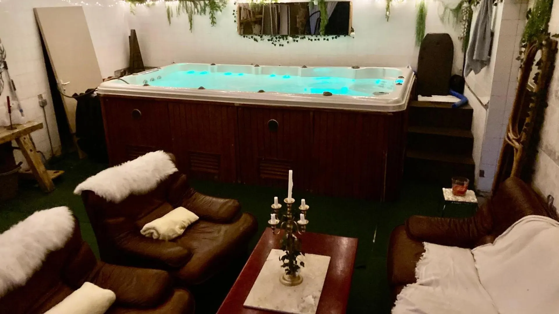 Cottage River & Spa Saint-Ilpize 0*,