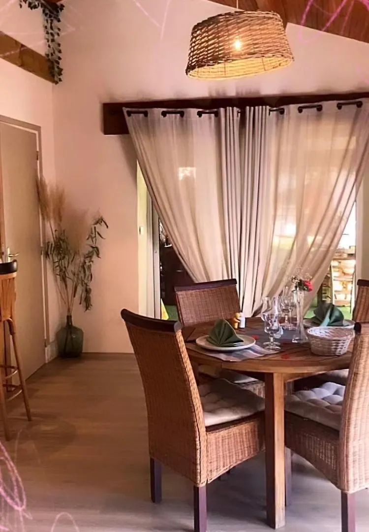 Cottage River & Spa Saint-Ilpize France
